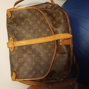 Authentic Louis Vuitton Saumur 30 handbag